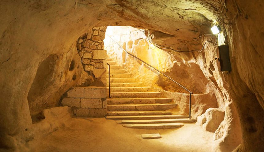 THE UNDERGROUND CITY OF NUSHABAD in Kashan, Iran