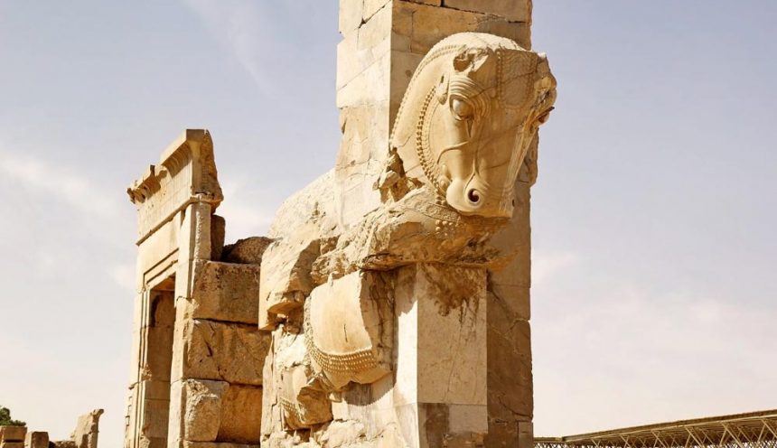 The Legend of the Mighty Persian City of Persepolis (Takht-e Jamshid)