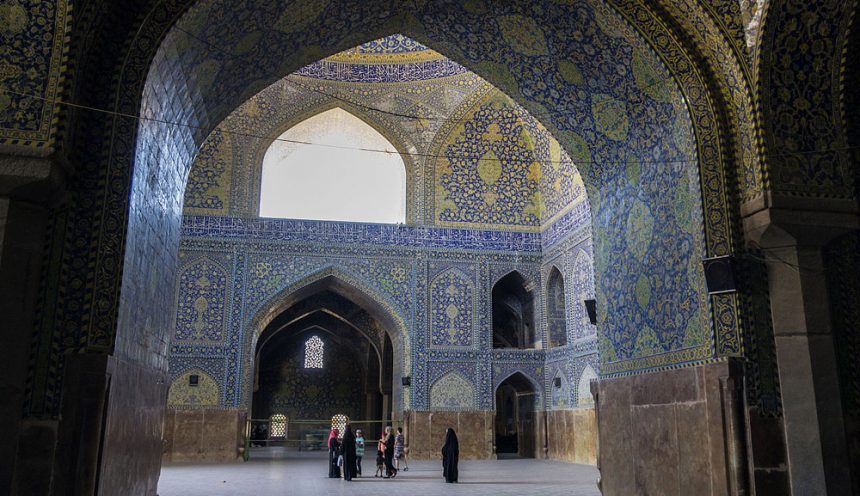 Isfahan’s Most Iconic Mosque, the Beautiful Imam mosque