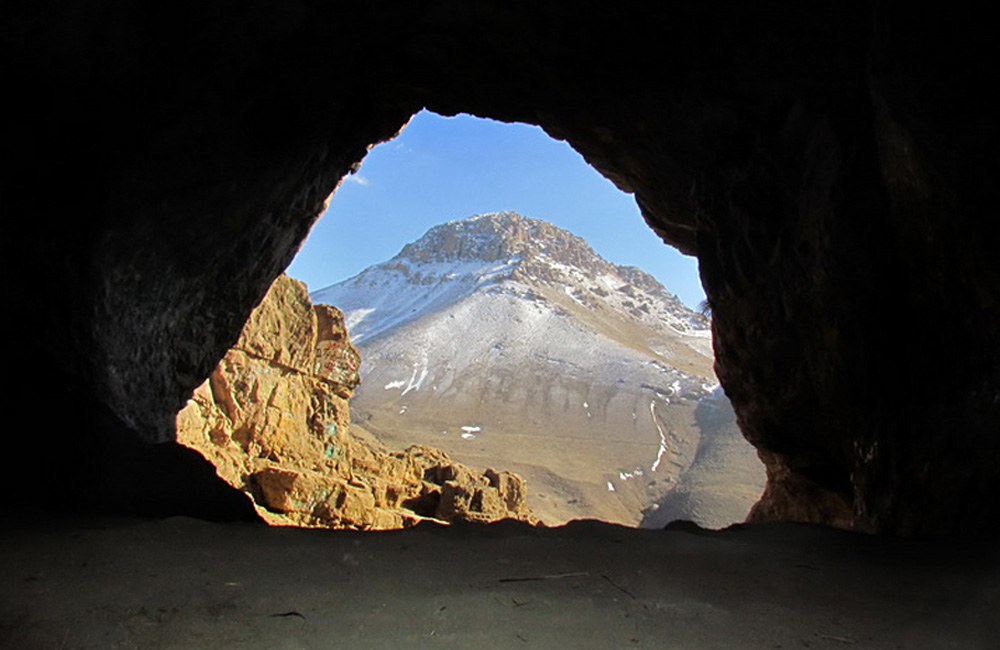 Nabati Cave
