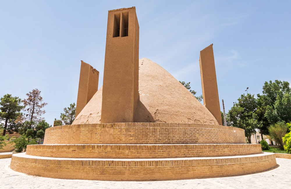 The Monumental Shah Abbasi Caravanserai of Yazd